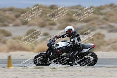 media/May-05-2025-Moto Forza (Mon) [[3c1838c5e5]]/2-B Group/Session 3 (Panning Test Turn 14 Inside)/
